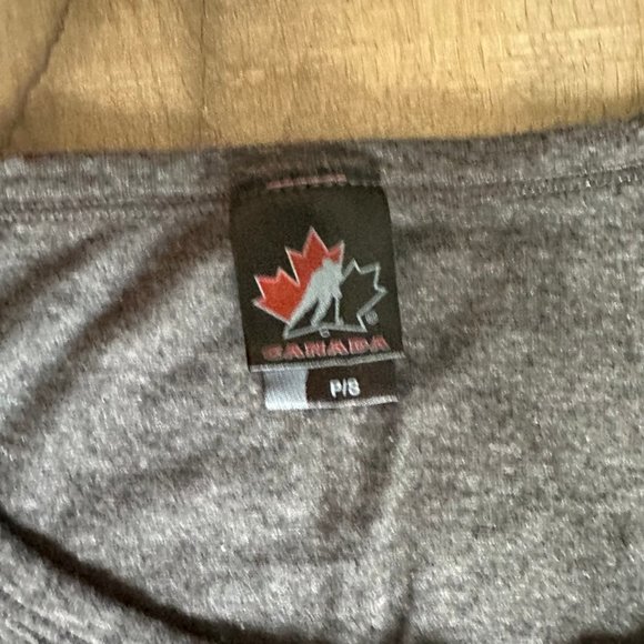 4/$20 Hockey Canada T Shirt (Gray, Small) - Picture 4 of 7